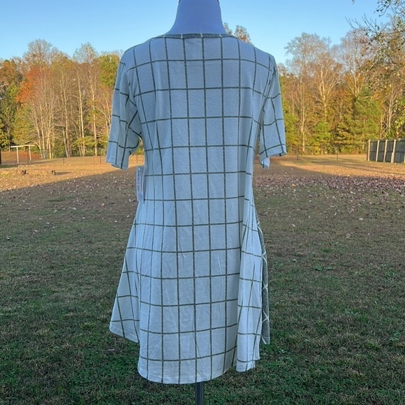 LulaRoe Perfect T size XS - Picture 4 of 5